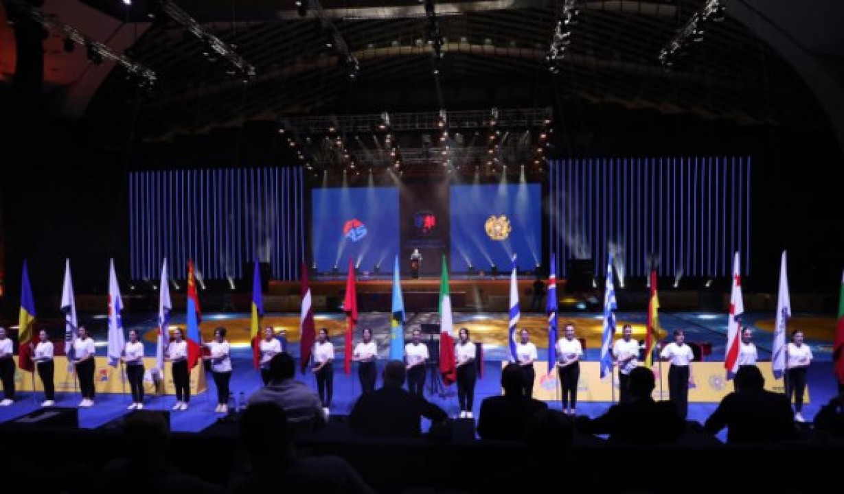 Երևանում մեկնարկել է Սամբոյի աշխարհի երիտասարդների առաջնությունը