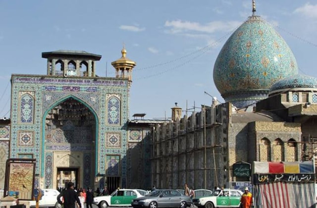 Զինված անձինք կրակ են բացել Իրանի Շահ Չերահի դամբարանի մոտ. առնվազն 9 մարդ զոհվել է