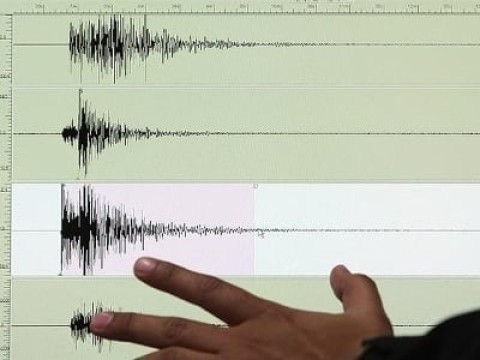 Իրանում տեղի ունեցած երկրաշարժի հետեւանքով տուժել է ավելի քան 160 մարդ